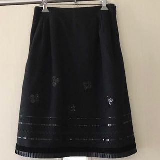 エムズグレイシー(M'S GRACY)の【週末限定値下げ】エムズグレイシー　スカート(ひざ丈スカート)