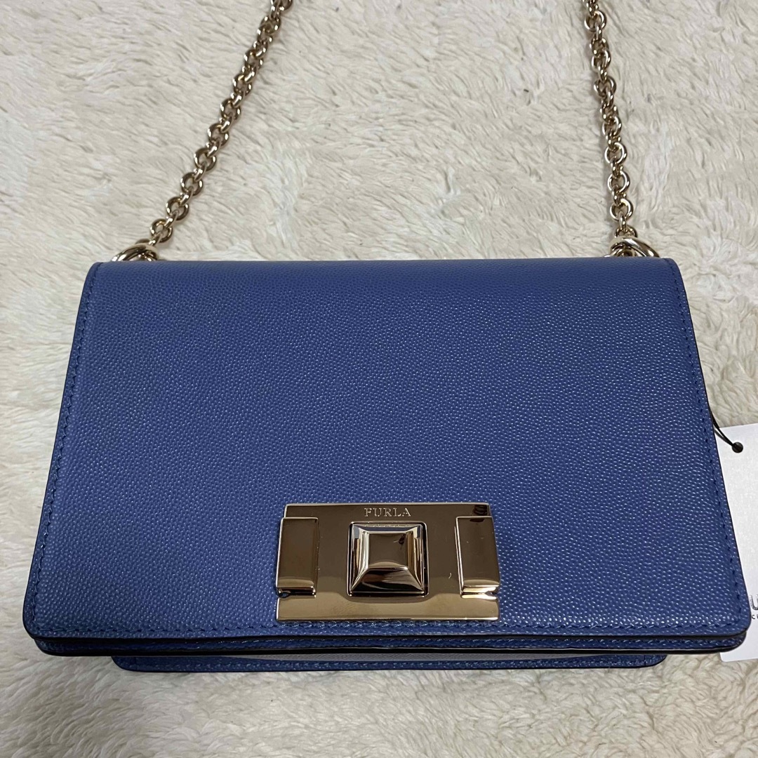 Furla(フルラ)の【新品・未使用】Furla フルラ  クロスボディ  チェーンショルダーバッグ レディースのバッグ(ショルダーバッグ)の商品写真