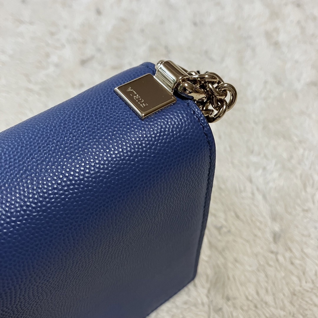 Furla(フルラ)の【新品・未使用】Furla フルラ  クロスボディ  チェーンショルダーバッグ レディースのバッグ(ショルダーバッグ)の商品写真