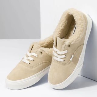 ヴァンズ(VANS)のUS企画【vans】バンズ　ヴァンズ　ボア　ベージュ　オーセンティック(スニーカー)