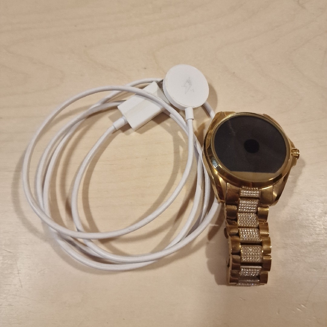 Michael Kors スマートウォッチ MKT5002 ジャンク品 レディースのファッション小物(腕時計)の商品写真