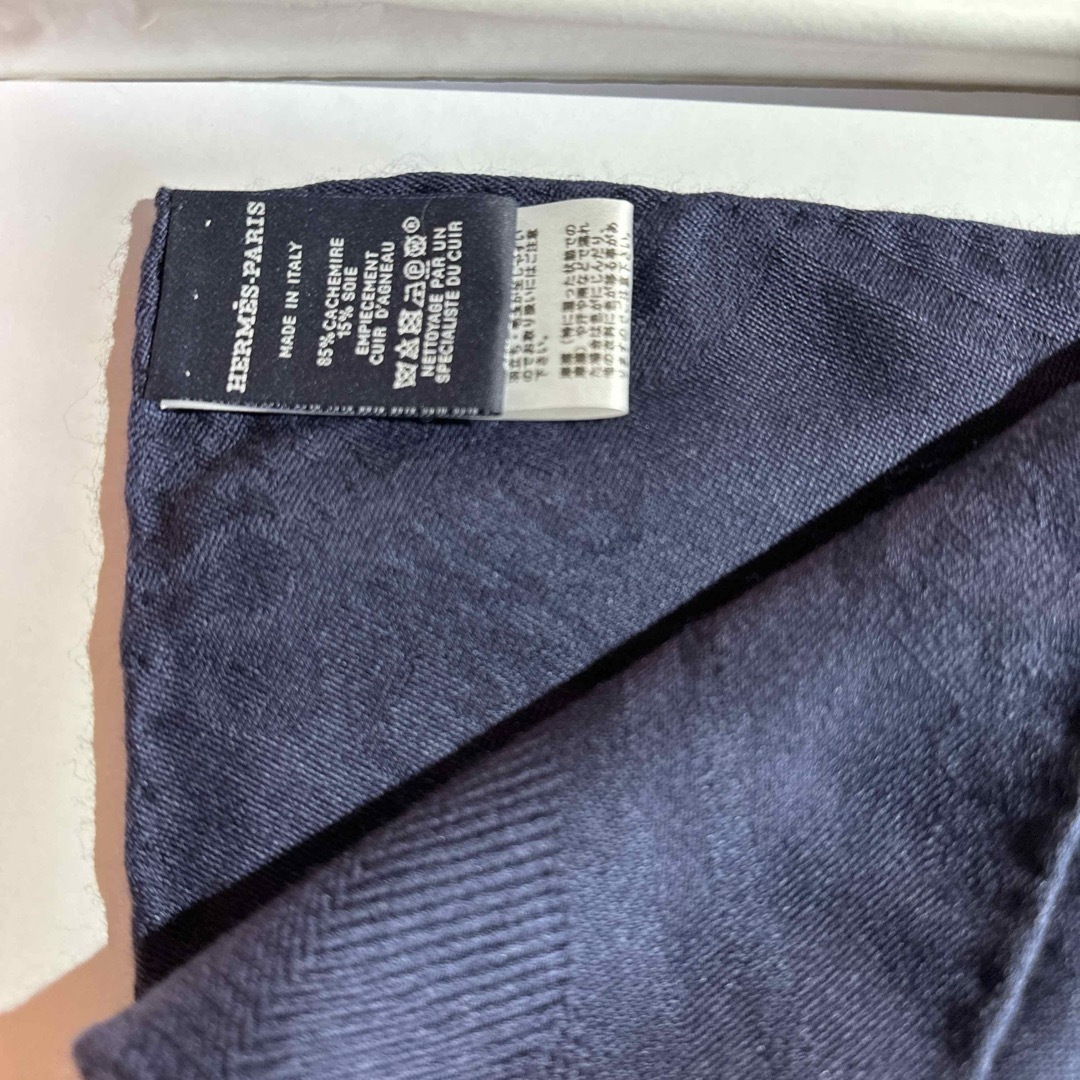 HERMES - エルメス ストール ポンチョ エクスリブリス ネイビー HERMES - エルメス ストール ポンチョ エクスリブリス ネイビー