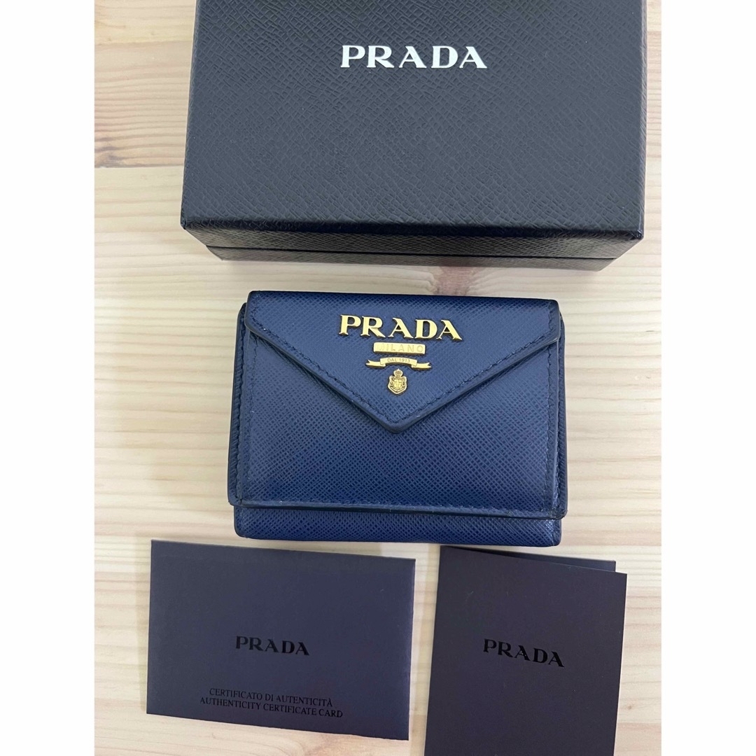 極美品 PRADA プラダ 三つ折財布 レター型 財布 サフィアーノ - 財布