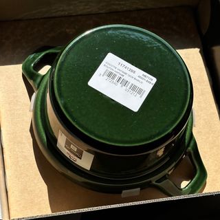 STAUB - 明日取下げStaub ヴィンテージ12cm バジルグリーン 新品未使用 ...