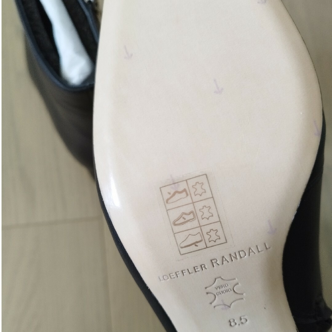 LOEFFLER RANDALL(レフラーランデル)の新品美品|断捨離　Loeffler Randall　レザー　アンクルブーツ レディースの靴/シューズ(ブーツ)の商品写真