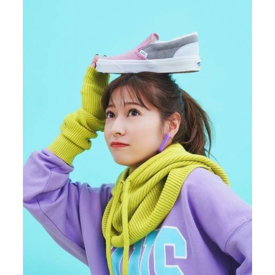 VANS(ヴァンズ)のUS企画【vans】バンズ　ヴァンズ　ボア　ピンク×グレー　スリッポン レディースの靴/シューズ(スニーカー)の商品写真