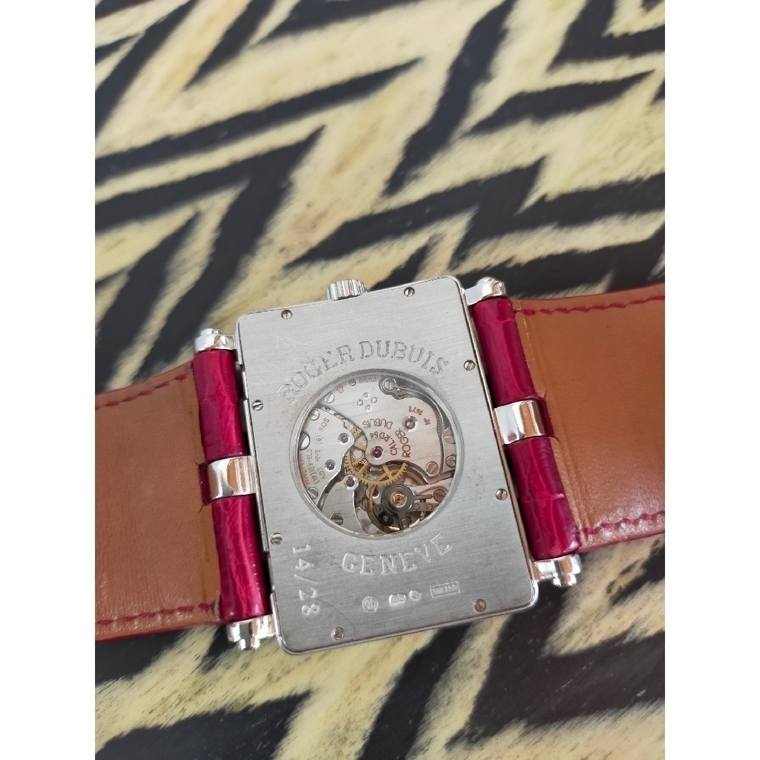 ROGER DUBUIS(ロジェデュブイ)のROGER DUBUIS ロジェ・デュブイ　トゥーマッチ　本物　限定品 レディースのファッション小物(腕時計)の商品写真
