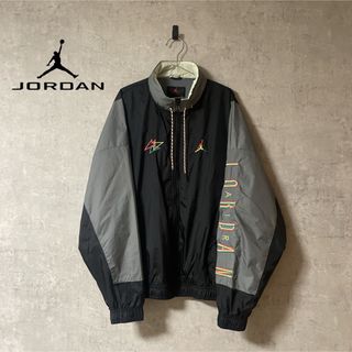 ★美品★JORDAN　ジョーダン　バスケ　ナイロン　ジャケット　紺　S