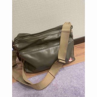 ラゲッジレーベル(LUGGAGE LABEL)のラゲッジレーベル　赤バッテン　ボックスショルダーバッグ(ショルダーバッグ)