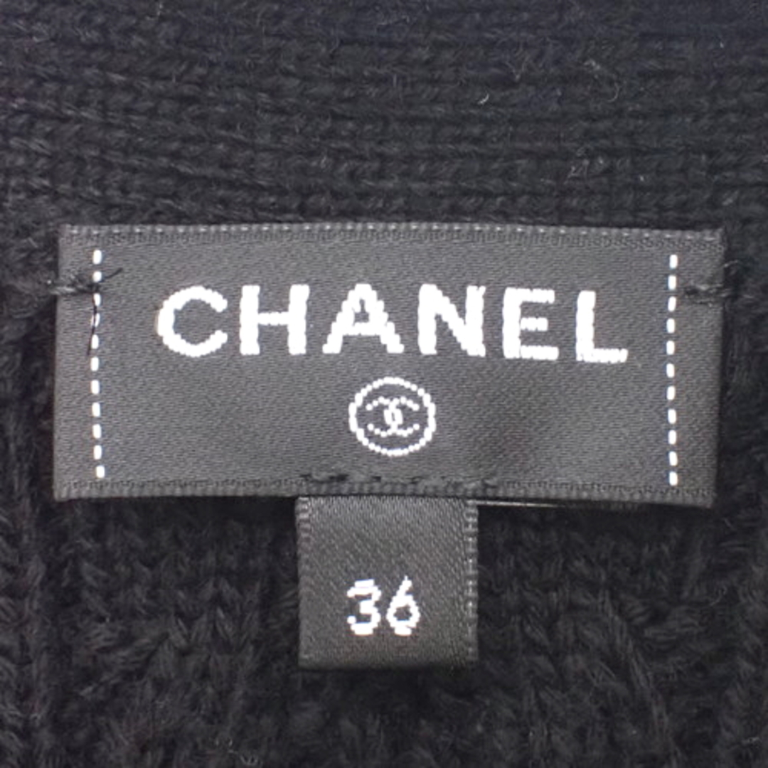 CHANEL(シャネル)のCHANEL(シャネル) ココボタン ニットカーディガン トップス アパレル ファッション ショート丈 36 カシミヤ コットン ポリアミド ブラック黒 ホワイト白シロ ピンク レディース 40803000838【中古】【アラモード】 レディースのトップス(カーディガン)の商品写真