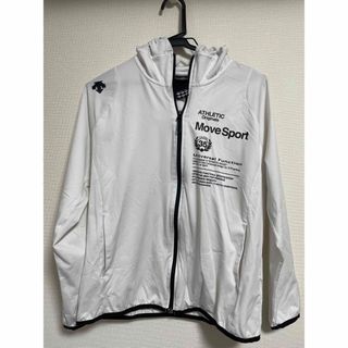 デサント(DESCENTE)のMサイズ　DESCENTE デサント　白　パーカー　スポーツ　ランニング(トレーニング用品)