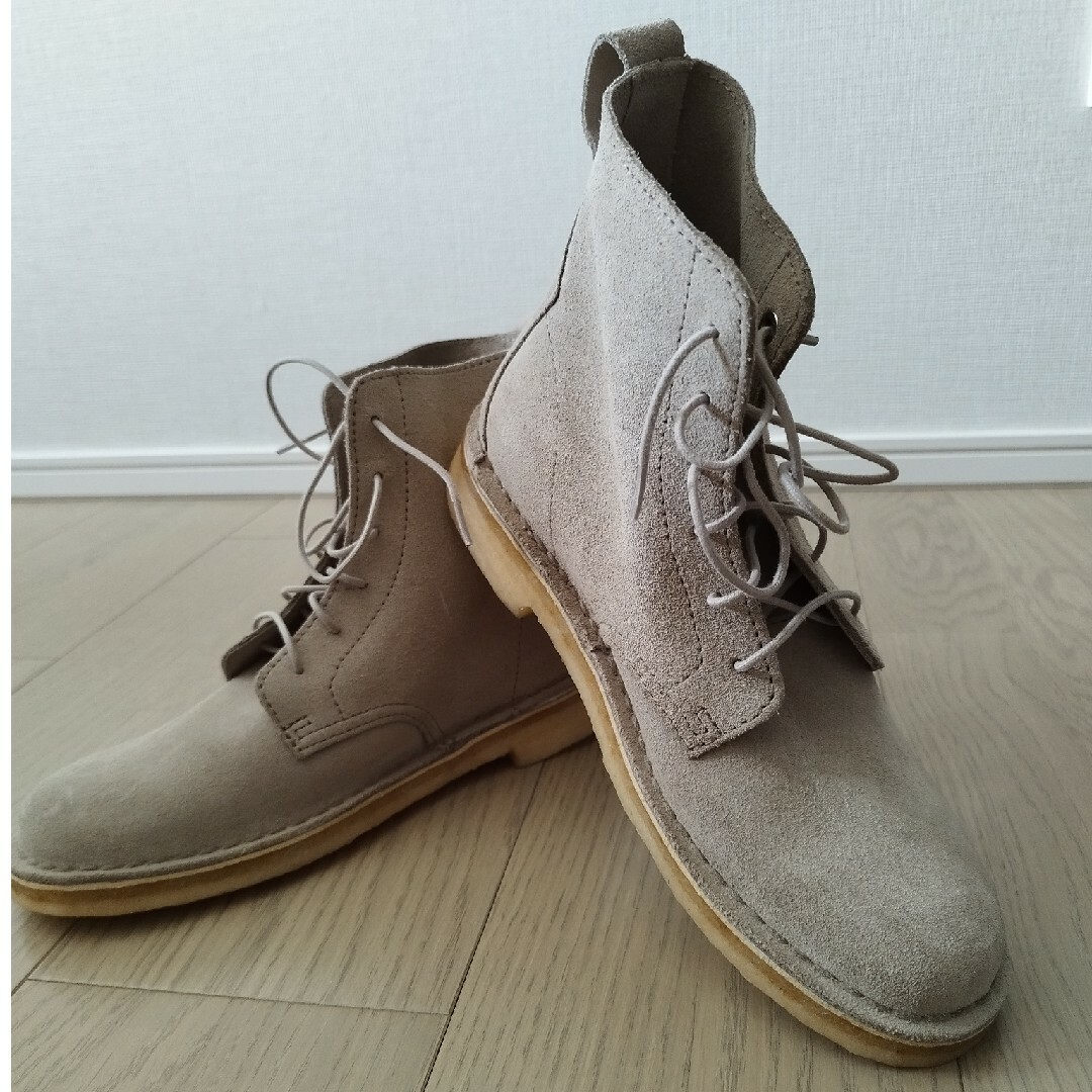 Clarks(クラークス)の新品未使用|クラークス|clarks desert mali　デザートブーツ レディースの靴/シューズ(ブーツ)の商品写真