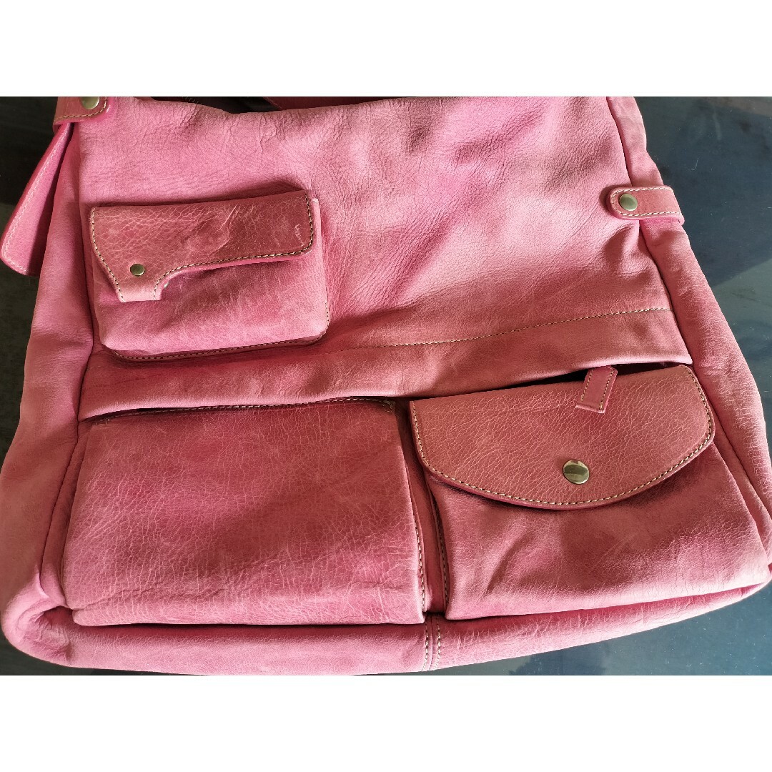ANTEPRIMA(アンテプリマ)の美品　上質レザー　ショルダーバッグ レディースのバッグ(ショルダーバッグ)の商品写真