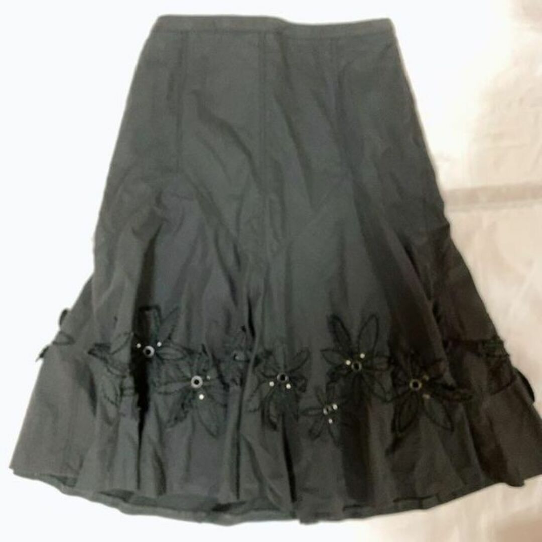 FRAGILE(フラジール)の美品 FRAGILE フラワーふんわりマーメイドスカート レディースのスカート(ひざ丈スカート)の商品写真