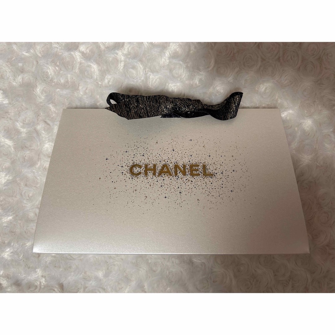 CHANEL - シャネル ホリデー 2023年 ギフトボックスの通販 by