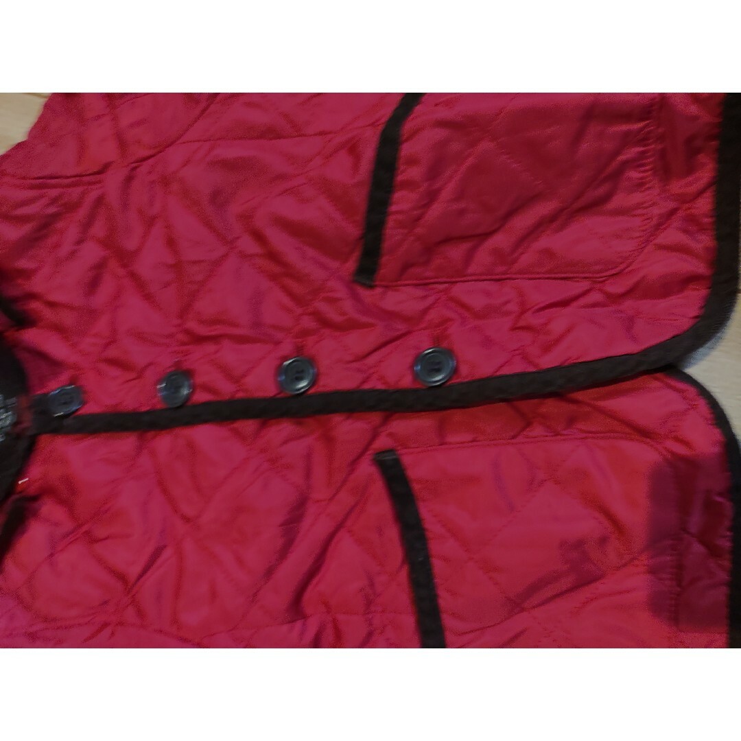 COMME CA ISM(コムサイズム)のコムサイズム　キルティングジャケット100 赤　中古 キッズ/ベビー/マタニティのキッズ服男の子用(90cm~)(ジャケット/上着)の商品写真