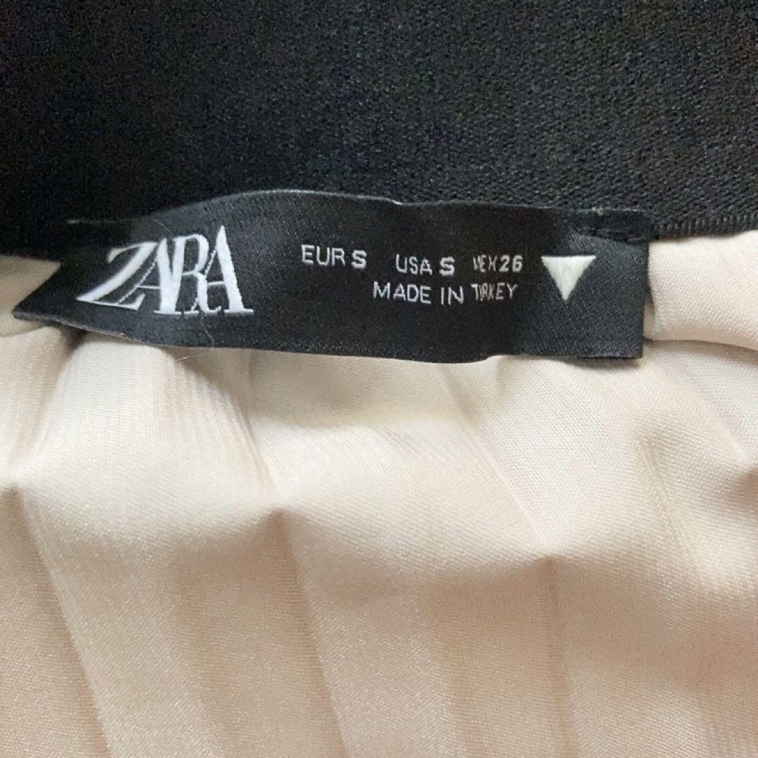 ZARA(ザラ)のみー様専用です❣️ZARA ザラ プリーツロングスカート レディースのスカート(ロングスカート)の商品写真