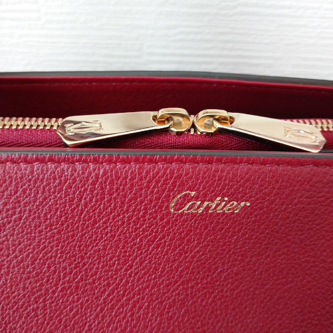 Cartier(カルティエ)の美品 ◇ カルティエ Cartier Cドゥカルティエ MM 赤 トリヨンレザー レディースのバッグ(ショルダーバッグ)の商品写真