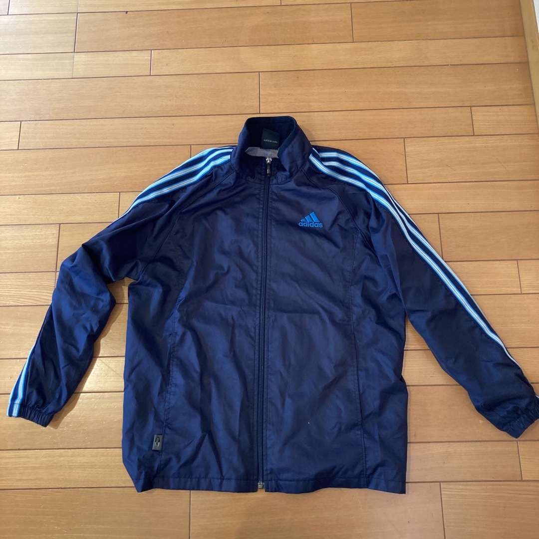 adidas(アディダス)のadidasナイロンアウター150 キッズ/ベビー/マタニティのキッズ服女の子用(90cm~)(ジャケット/上着)の商品写真