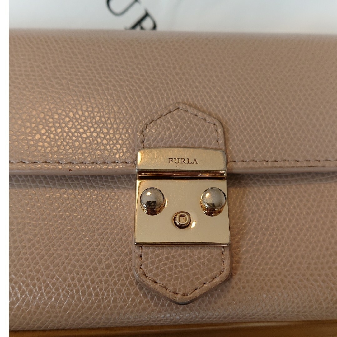 Furla(フルラ)のFURLA長財布 レディースのファッション小物(財布)の商品写真