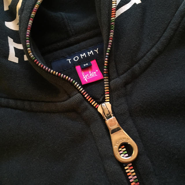 TOMMY HILFIGER(トミーヒルフィガー)のTOMMY HILFIGER ジップパーカー レディース レディースのトップス(パーカー)の商品写真