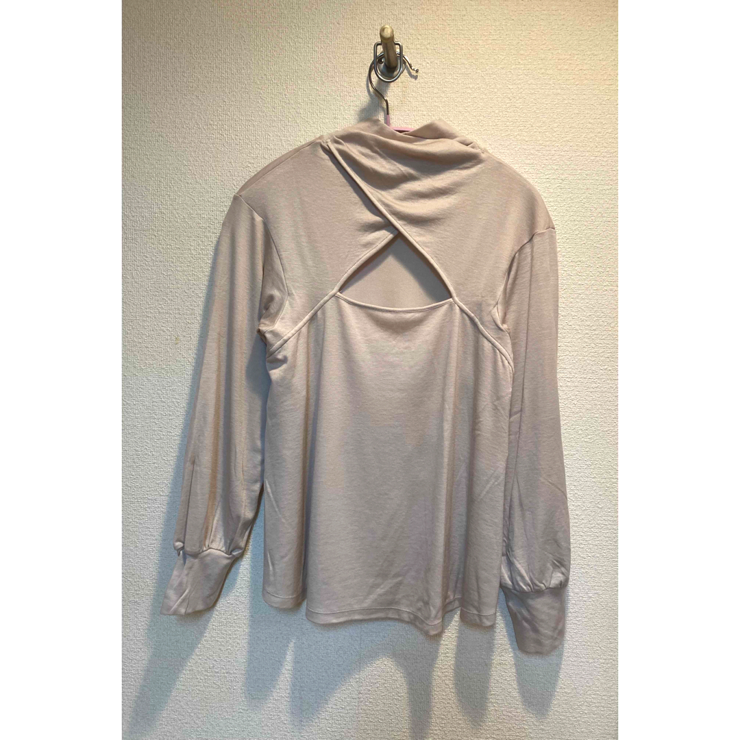 Chacott BALANCE バックデザインハイネックTシャツ ベージュ