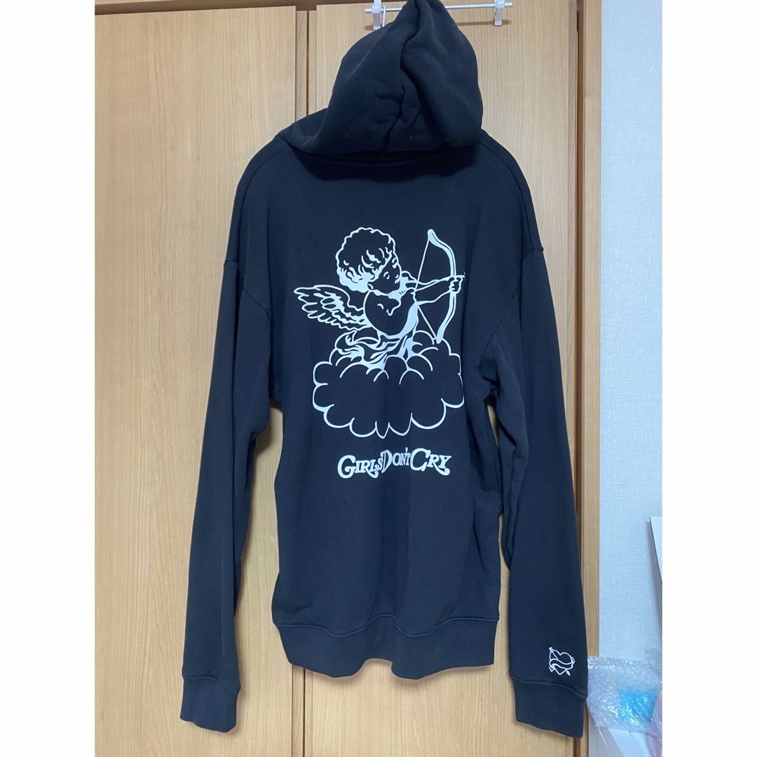 Girls Don't Cry angel Hoodie エンジェルフーディー