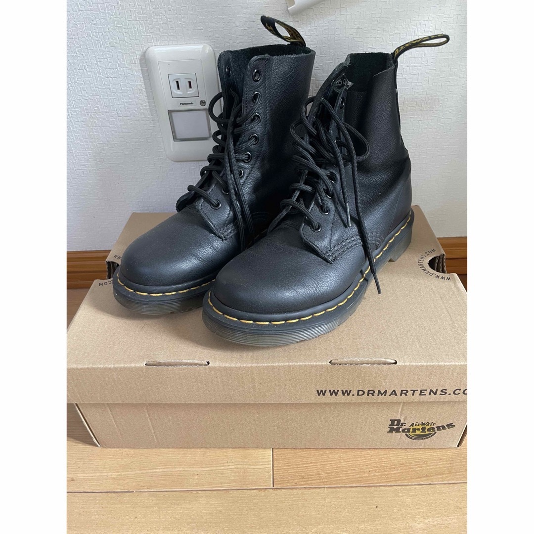 Dr.Martens(ドクターマーチン)のドクターマーチン　ブーツ　22.5 レディースの靴/シューズ(ブーツ)の商品写真