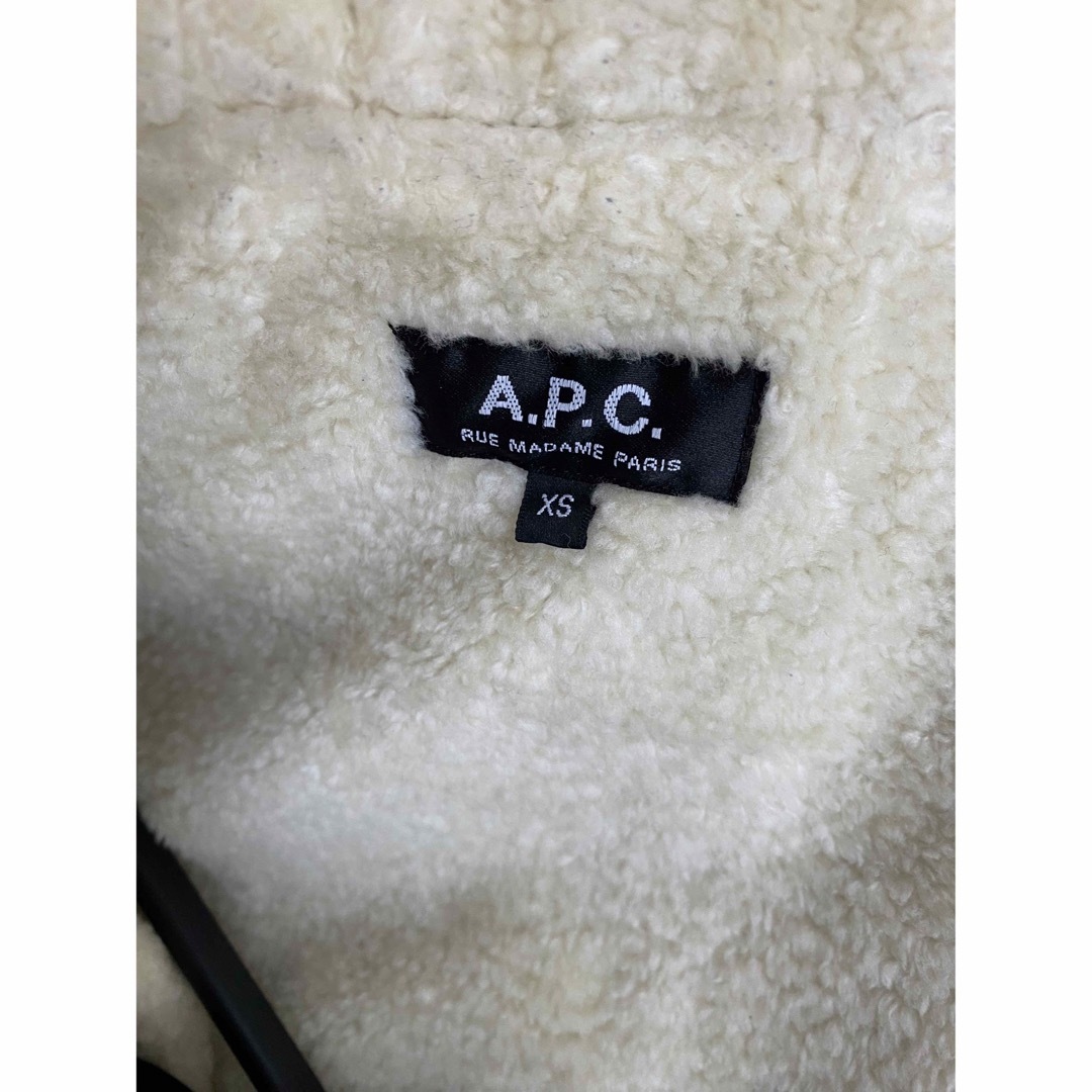 A.P.C(アーペーセー)のxsサイズ a.p.c コート レディースのジャケット/アウター(モッズコート)の商品写真