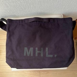 エムエイチエル(MHL.)のMHL ショルダーバッグ　黒　スミクロ　ショルダーバッグ　かばん(ショルダーバッグ)