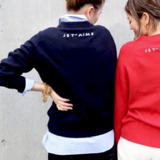 ドゥーズィエムクラス(DEUXIEME CLASSE)の美品❣️定価4万 ドゥーズィエムクラス JE T'AIME クルーネックニット(ニット/セーター)