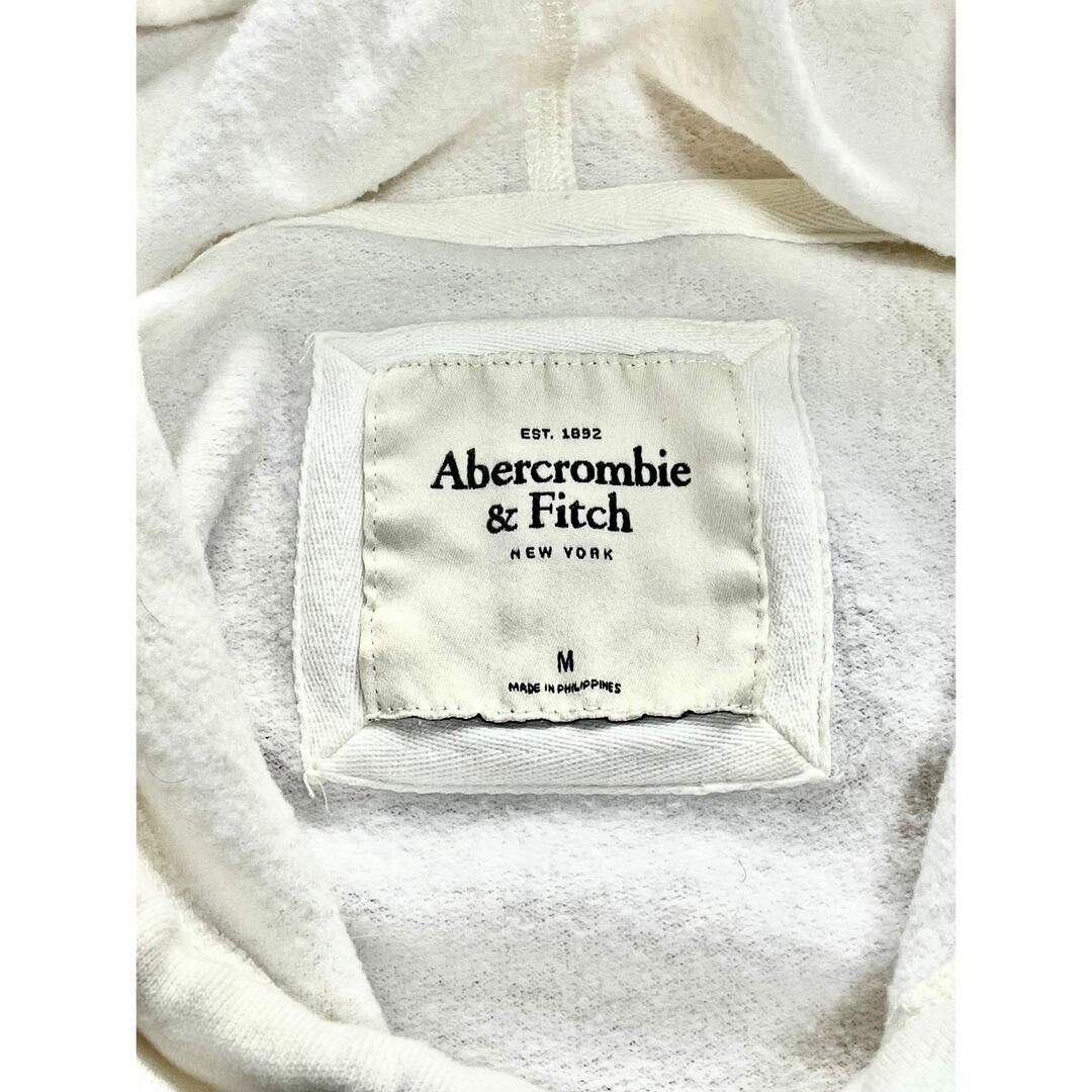 Abercrombie&Fitch(アバクロンビーアンドフィッチ)の美品　アバクロ　ホワイトパーカー ユニセックス　M レディースのトップス(パーカー)の商品写真