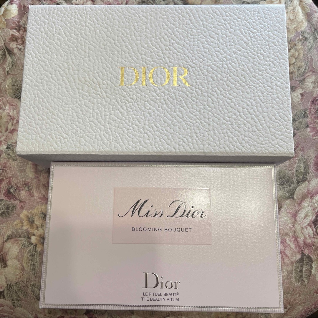 Dior(ディオール)の【新品未使用】ミスディオール コフレ 限定 DIOR コスメ/美容のキット/セット(コフレ/メイクアップセット)の商品写真