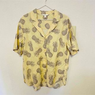 エイチアンドエム(H&M)のシャツ(シャツ/ブラウス(半袖/袖なし))