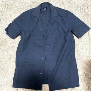 エイチアンドエム(H&M)のH＆M ブラック半袖シャツ　Mサイズ(シャツ)