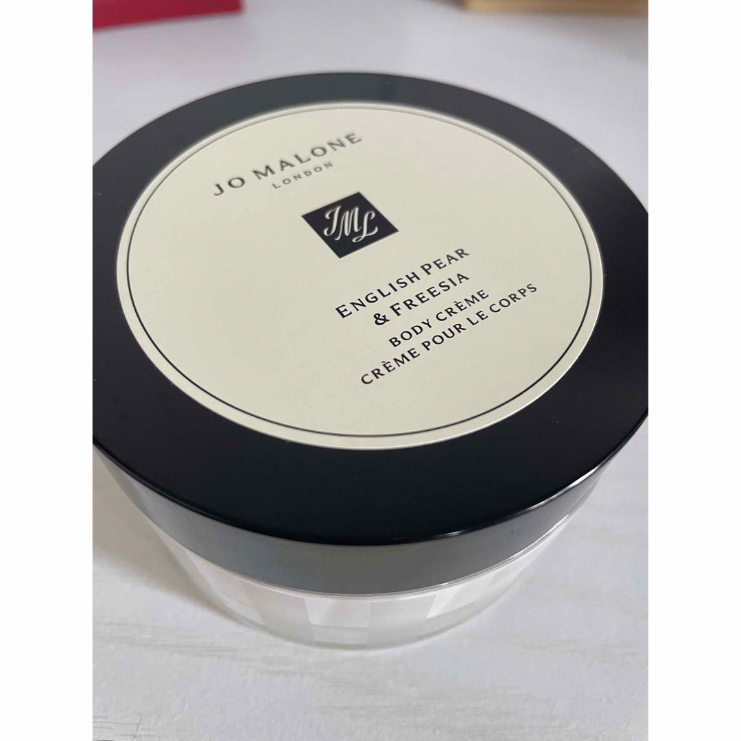 Jo Malone(ジョーマローン)のジョーマローン JO MALONE イングリッシュペアー ボディクリーム コスメ/美容のボディケア(ボディクリーム)の商品写真