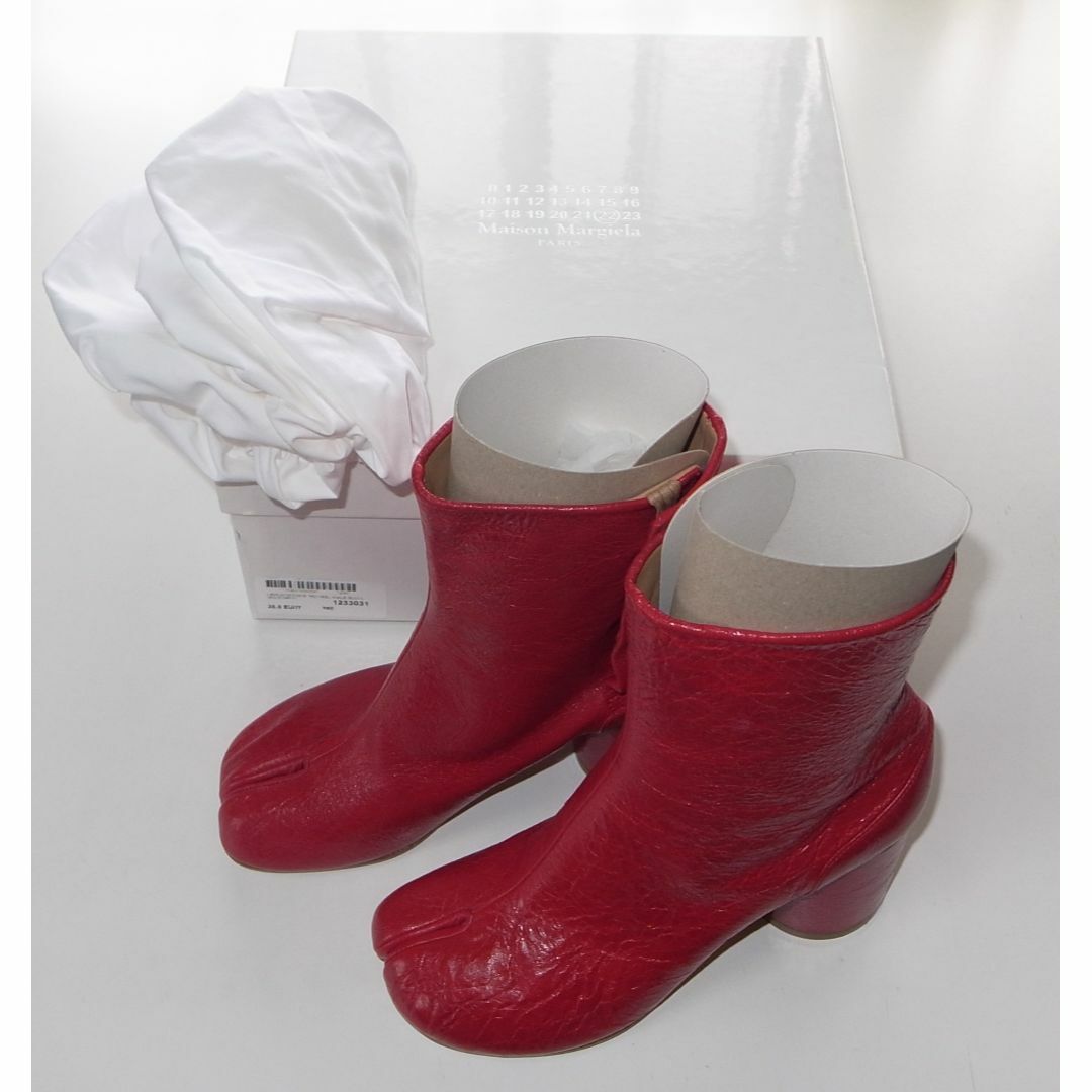 margiela マルジェラ red 足袋ブーツ tabi size35.5 | フリマアプリ ラクマ