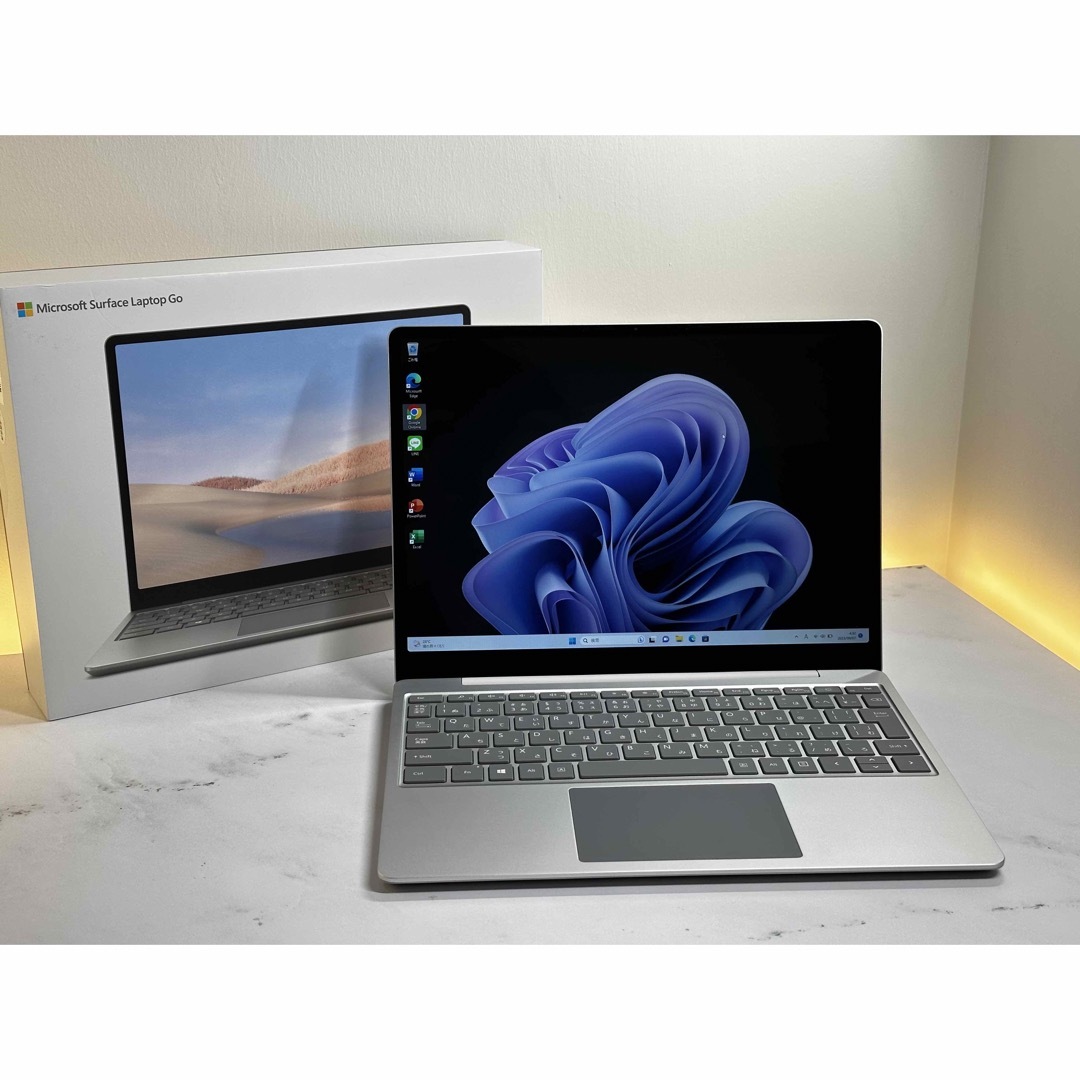 新品　Surface Laptop Go i5 8 SSD 128 ノートPC