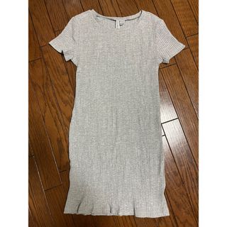 エイチアンドエム(H&M)のH&M グレー　ミニワンピース(ミニワンピース)