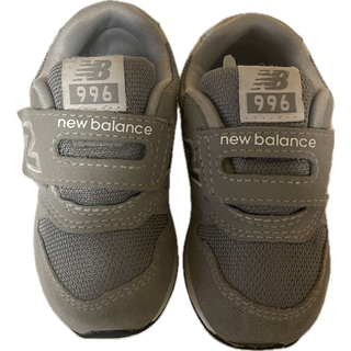 ニューバランス(New Balance)のニューバランス996 13cm キッズ　グレー(スニーカー)