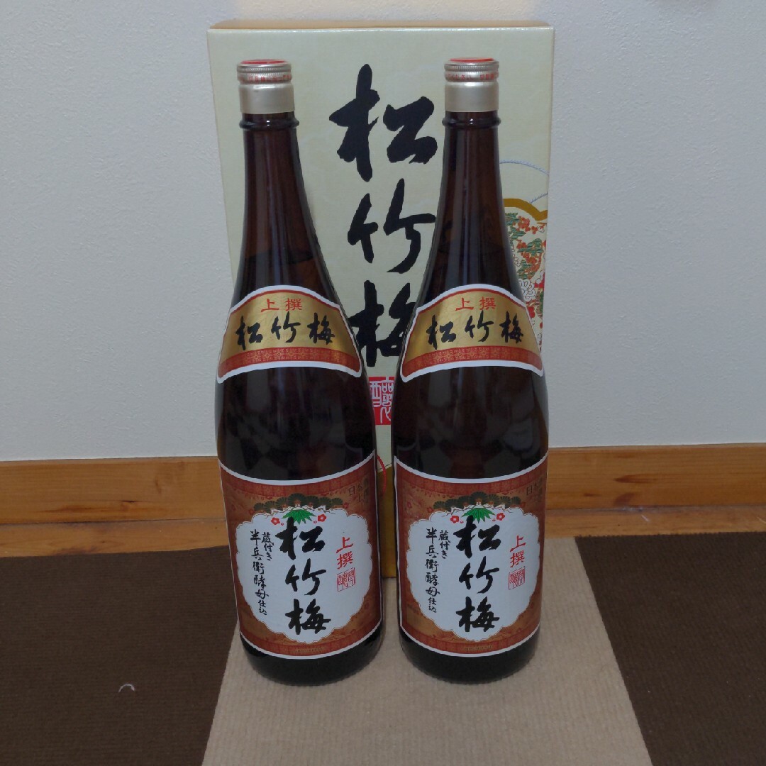 宝酒造(タカラシュゾウ)の松竹梅　上撰　2本 食品/飲料/酒の酒(日本酒)の商品写真