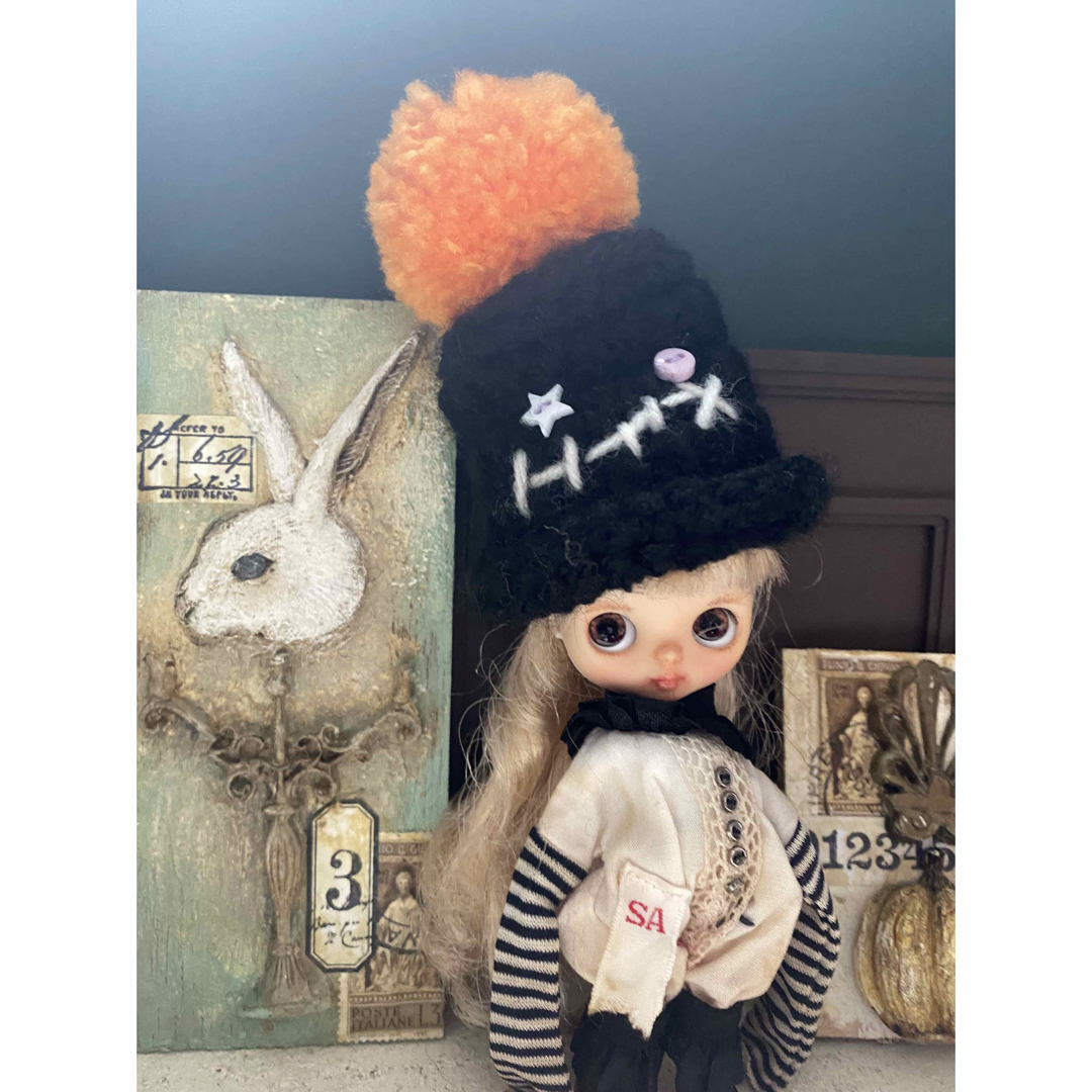 ポンポン オバケニット帽 ハンドメイドのぬいぐるみ/人形(人形)の商品写真