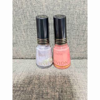 レブロン(REVLON)の【中古品】レブロン　クリスタリンネール　２本セット(マニキュア)