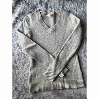 ユニクロ(UNIQLO)のUNIQLO LAMBS WOOL セーター ライトグレー(ニット/セーター)