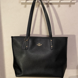 コーチ(COACH)のcoach A4ハンドバッグ　ブラック(トートバッグ)