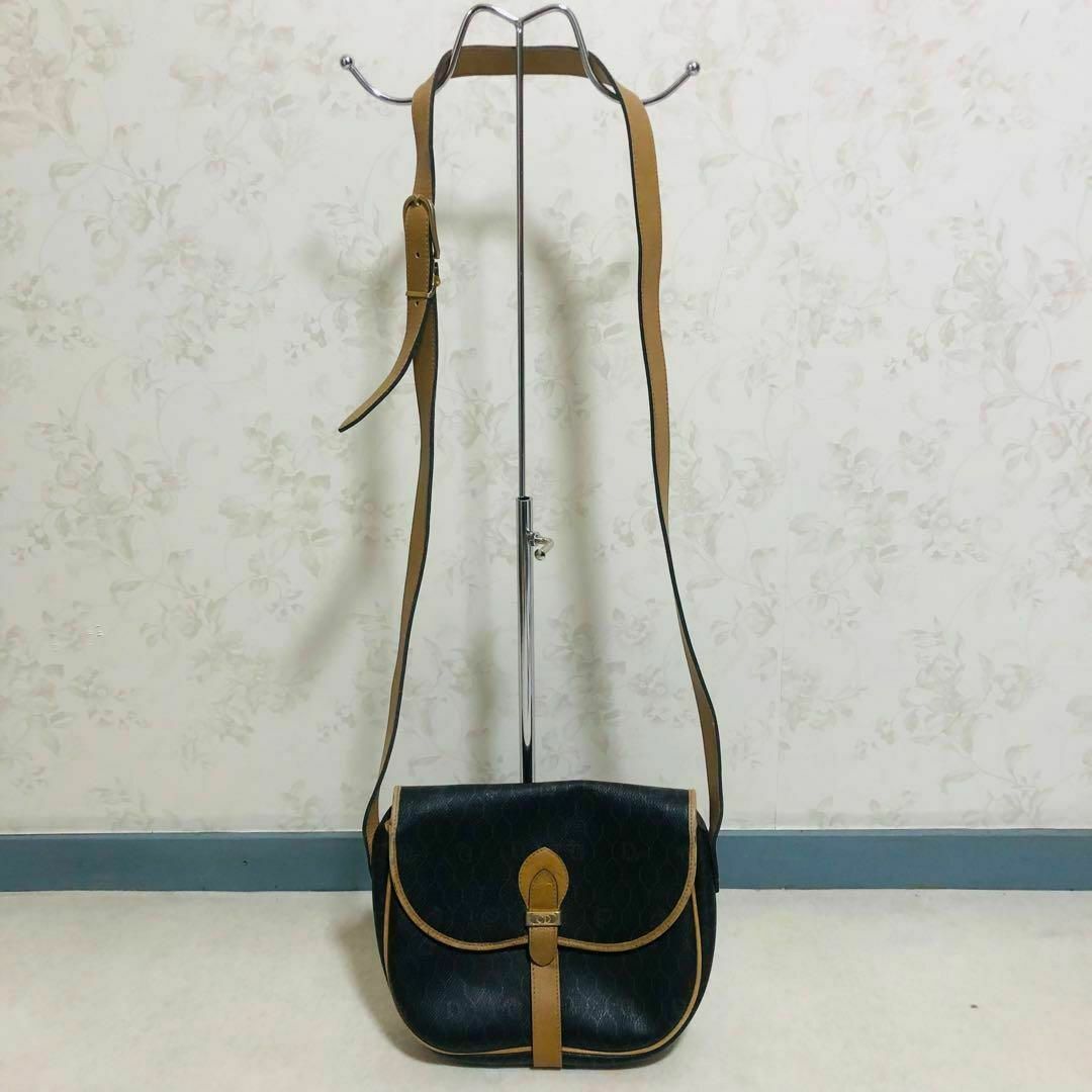 Christian Dior ディオール ショルダーバッグ ハニカム柄 Christian Dior ディオール ショルダーバッグ ハニカム柄
