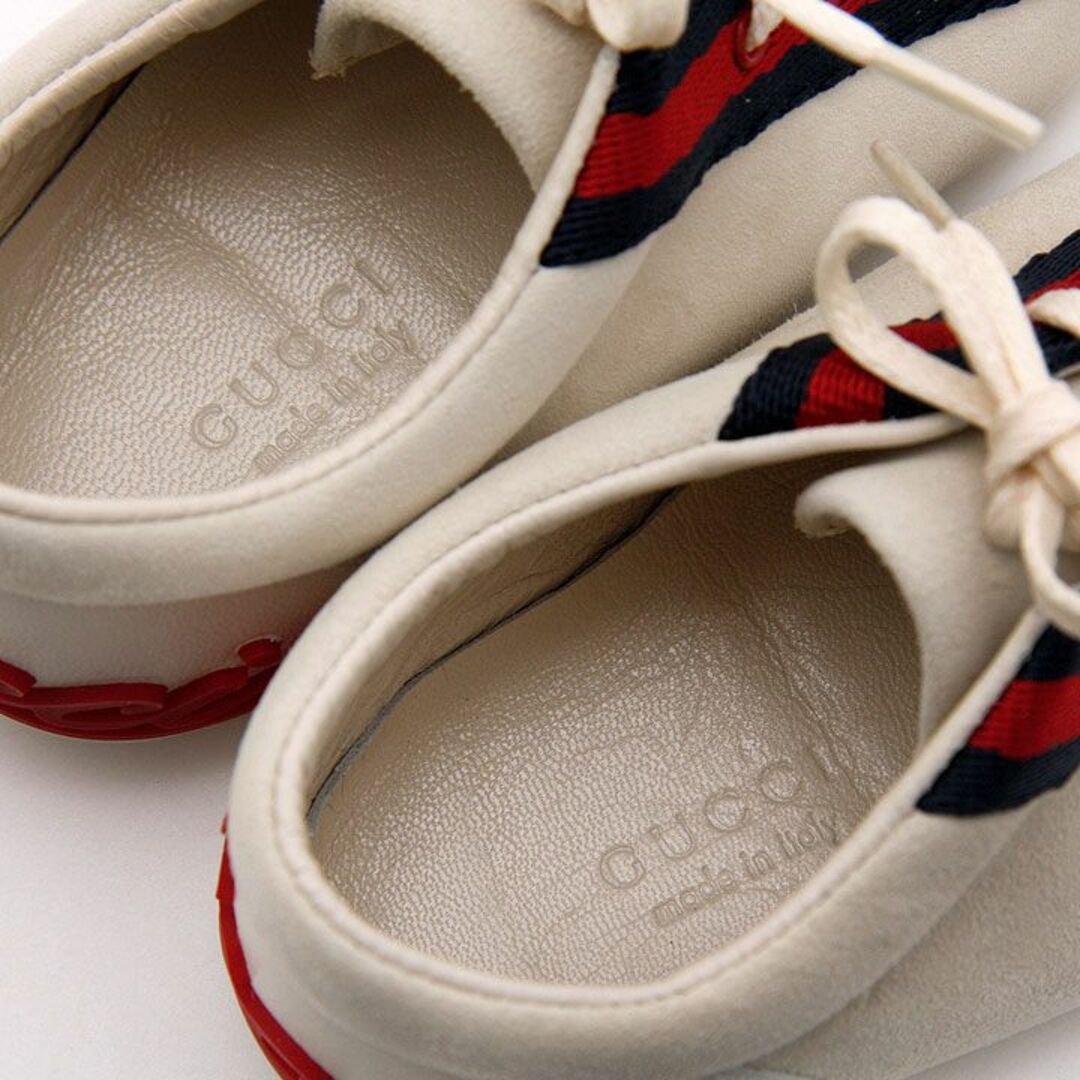 Gucci(グッチ)の美品 グッチ ファーストシューズ ベビーシューズ シェリーライン 171900 ホワイト GUCCI イタリア製 ブランド小物 紐靴 赤ちゃん用品 ブランドシューズ キッズ/ベビー/マタニティのベビー靴/シューズ(~14cm)(スニーカー)の商品写真