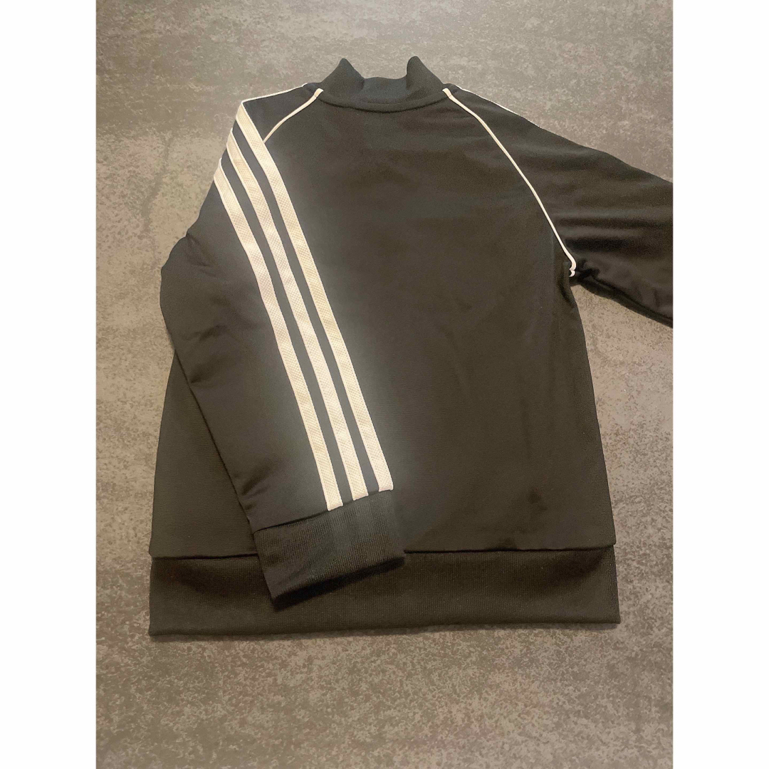 adidas(アディダス)の美品adidas(アディダス) キッズ アディカラーパーカー キッズ/ベビー/マタニティのキッズ服男の子用(90cm~)(ジャケット/上着)の商品写真