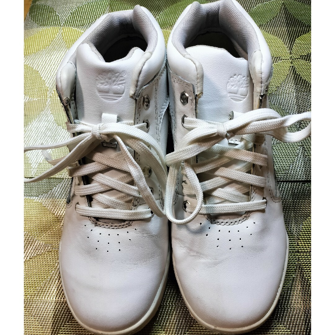 Timberland - Timberland 白スニーカー25cmの通販 by Latte shop Timberland - Timberland 白スニーカー25cmの通販 by Latte shop