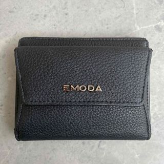 エモダ(EMODA)の二つ折り財布　EMODA(折り財布)